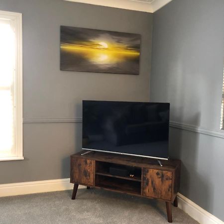Stylish 2 Bed Apartment Next To The Norfolk Broads Coltishall エクステリア 写真