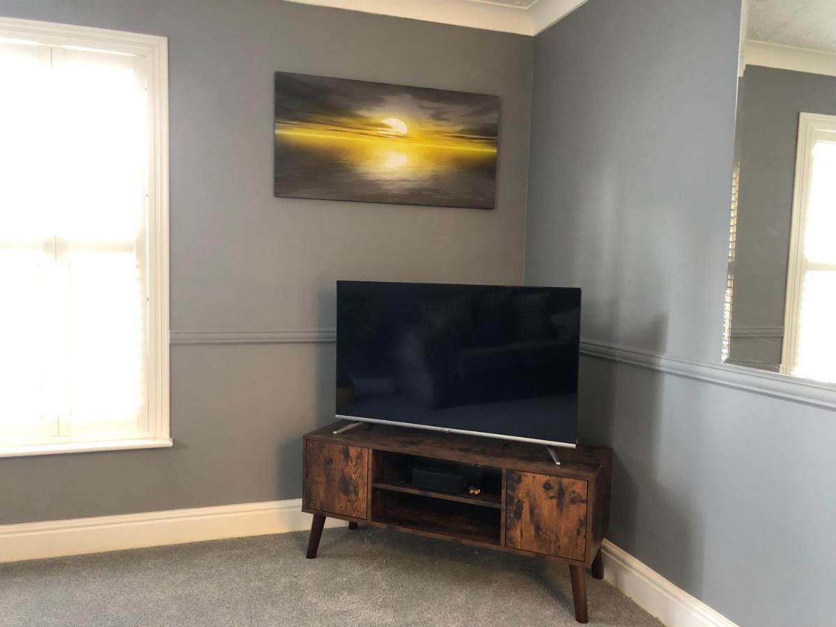 Stylish 2 Bed Apartment Next To The Norfolk Broads Coltishall エクステリア 写真